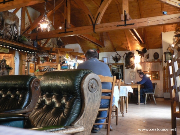 interiér chata Křížový vrch