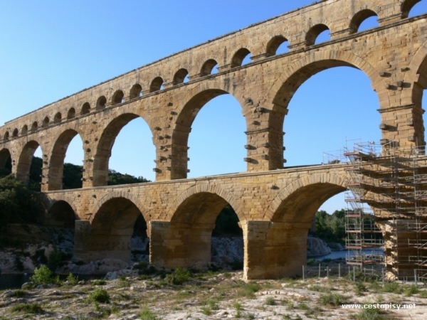 pont du gard