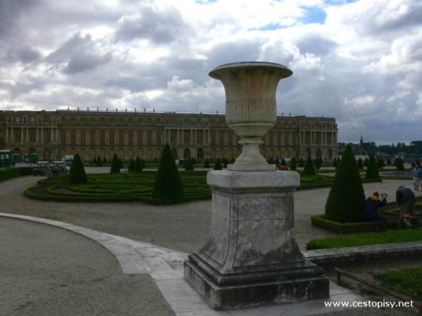 Versailles