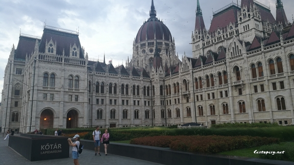 Maďarský parlament