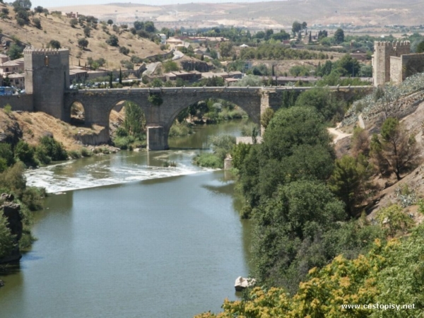 Puente de San Martin